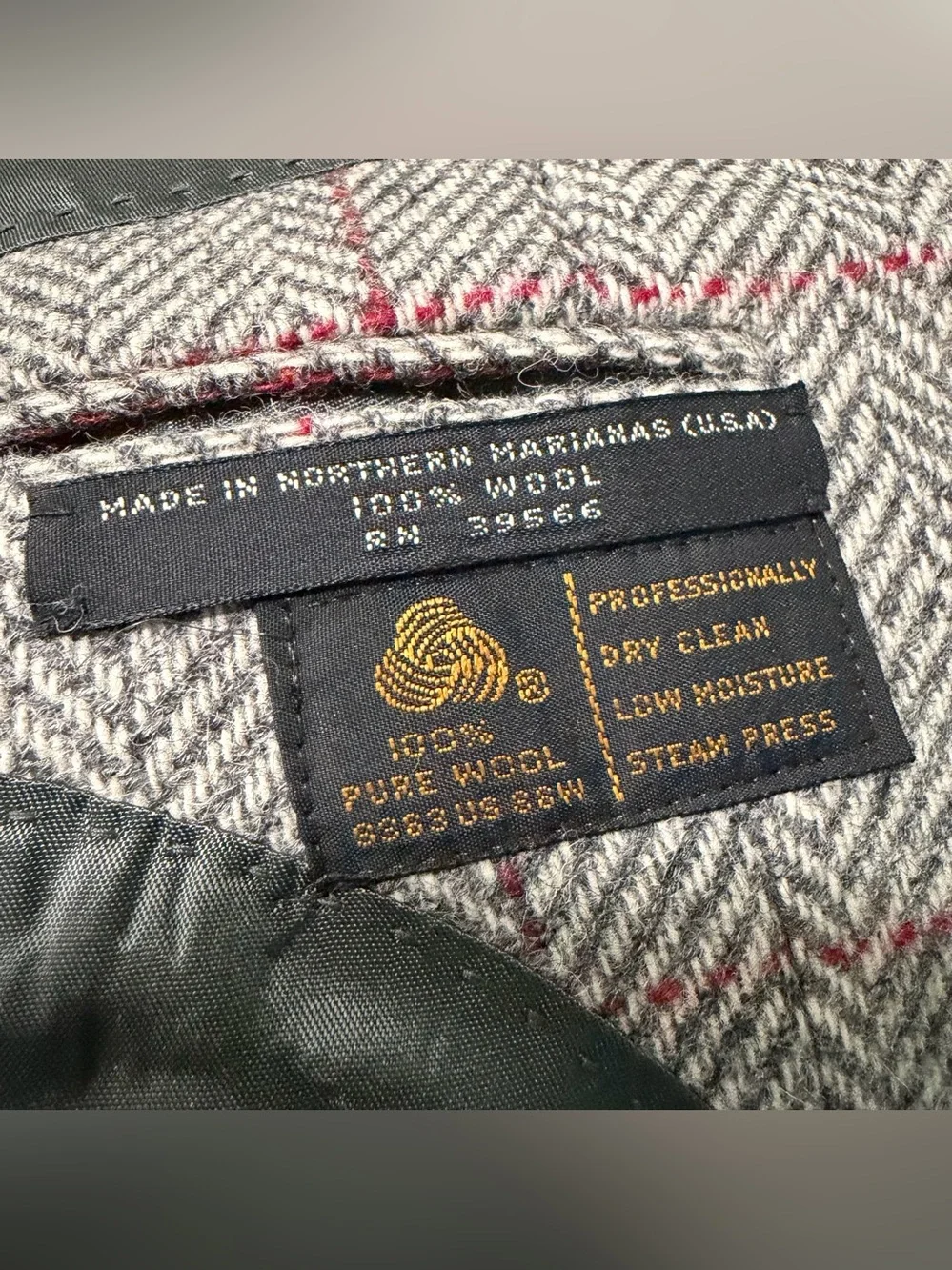 NOS Vintage James Whitehead 100% Wool Herringbone Tweed Blazer Jacket 42L